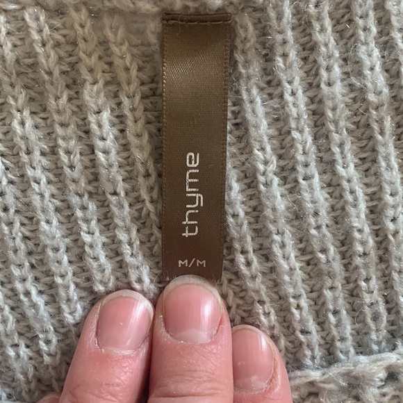 Cable Knit Maternity Sweater - Picture 2 of 3